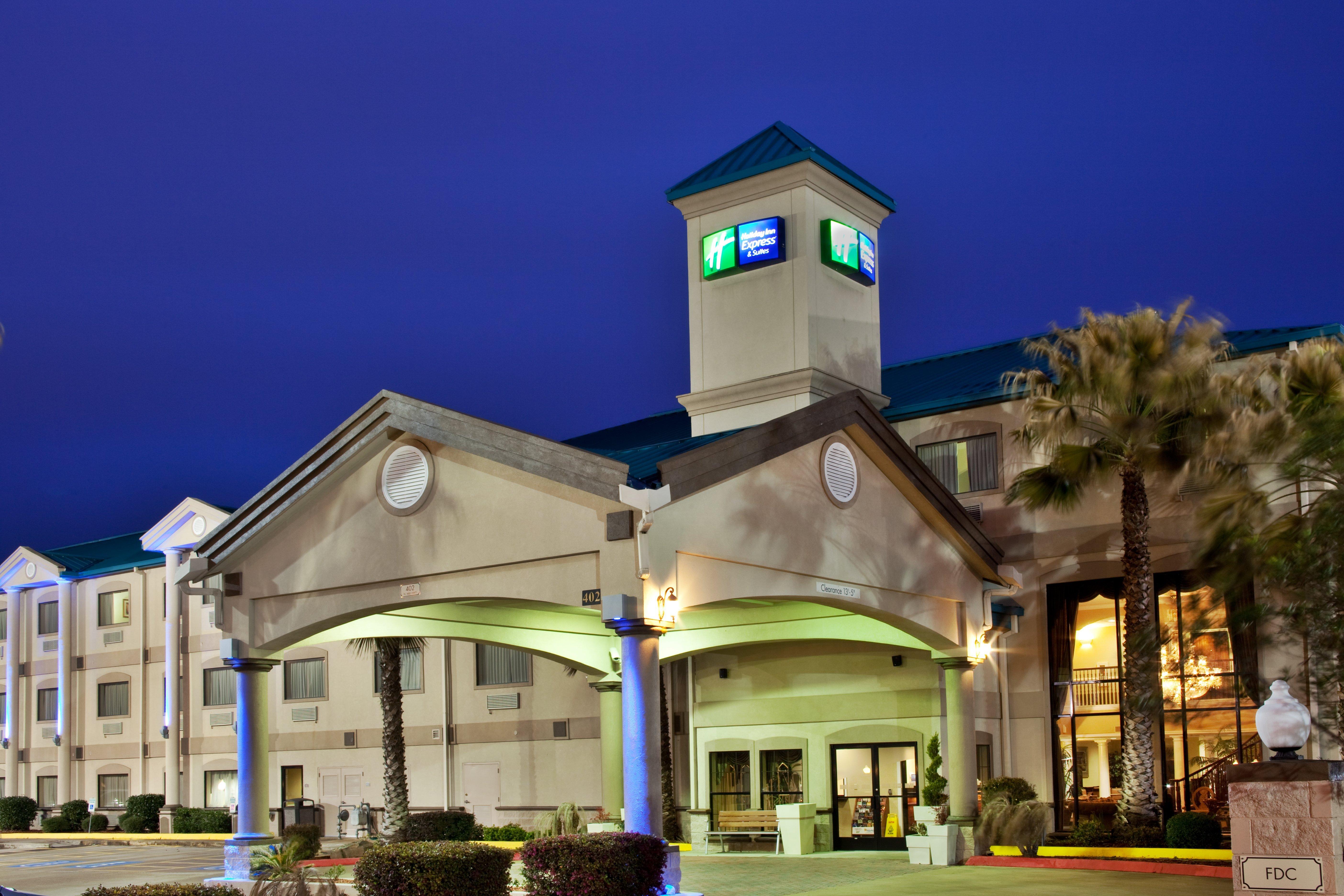 Holiday Inn Express Hotel And Suites Lake Charles, An Ihg Hotel Exterior foto