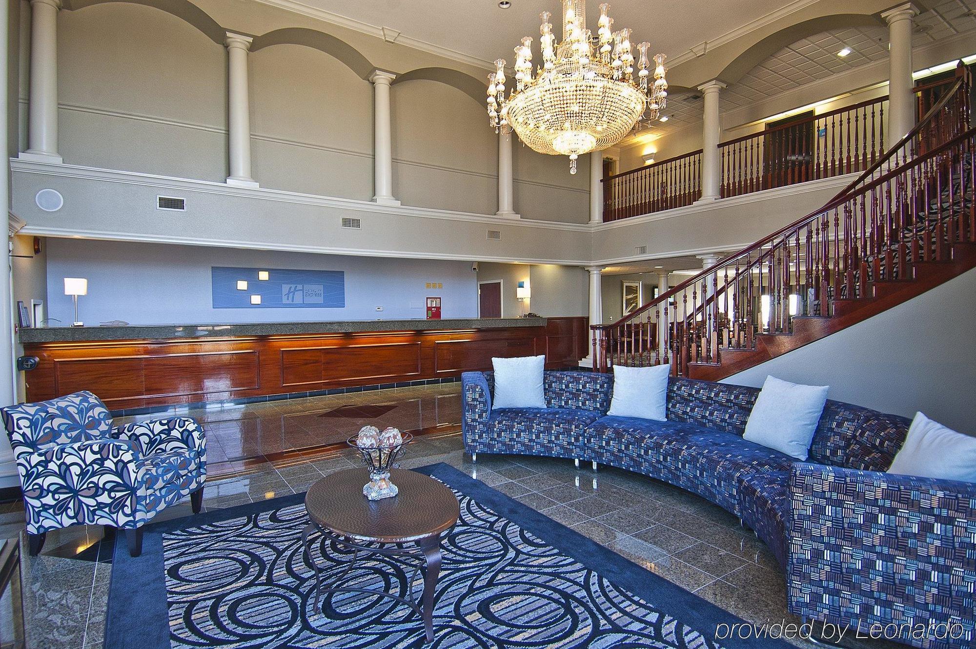 Holiday Inn Express Hotel And Suites Lake Charles, An Ihg Hotel Interior foto
